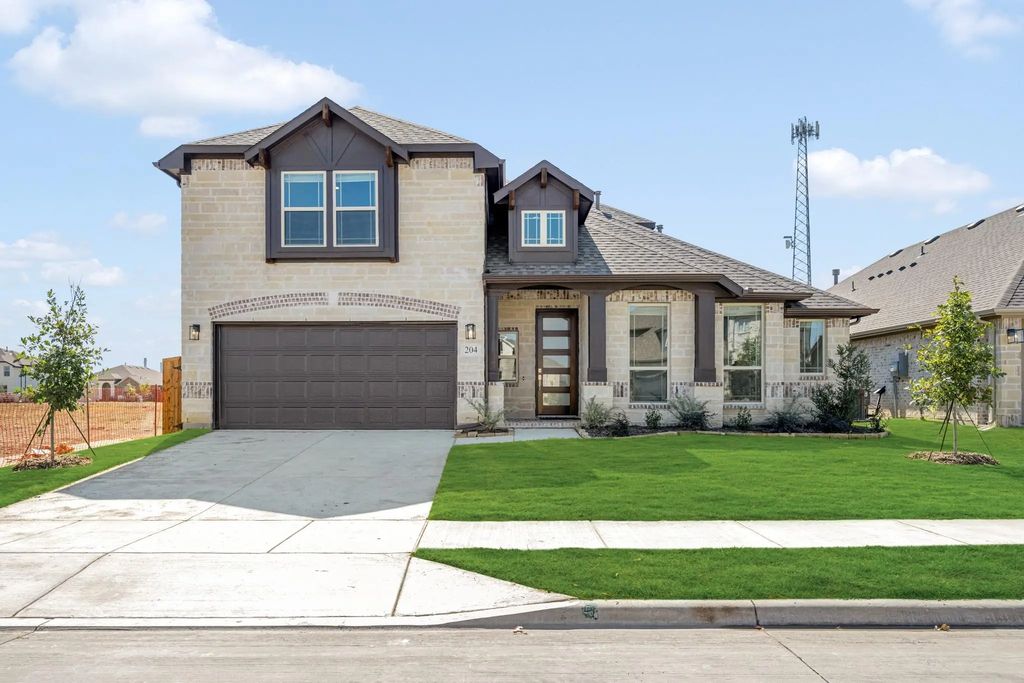 204 Sweetwater Drive, Commerce