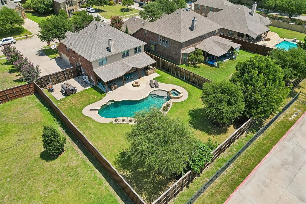 5732 Chateau Drive, Sachse