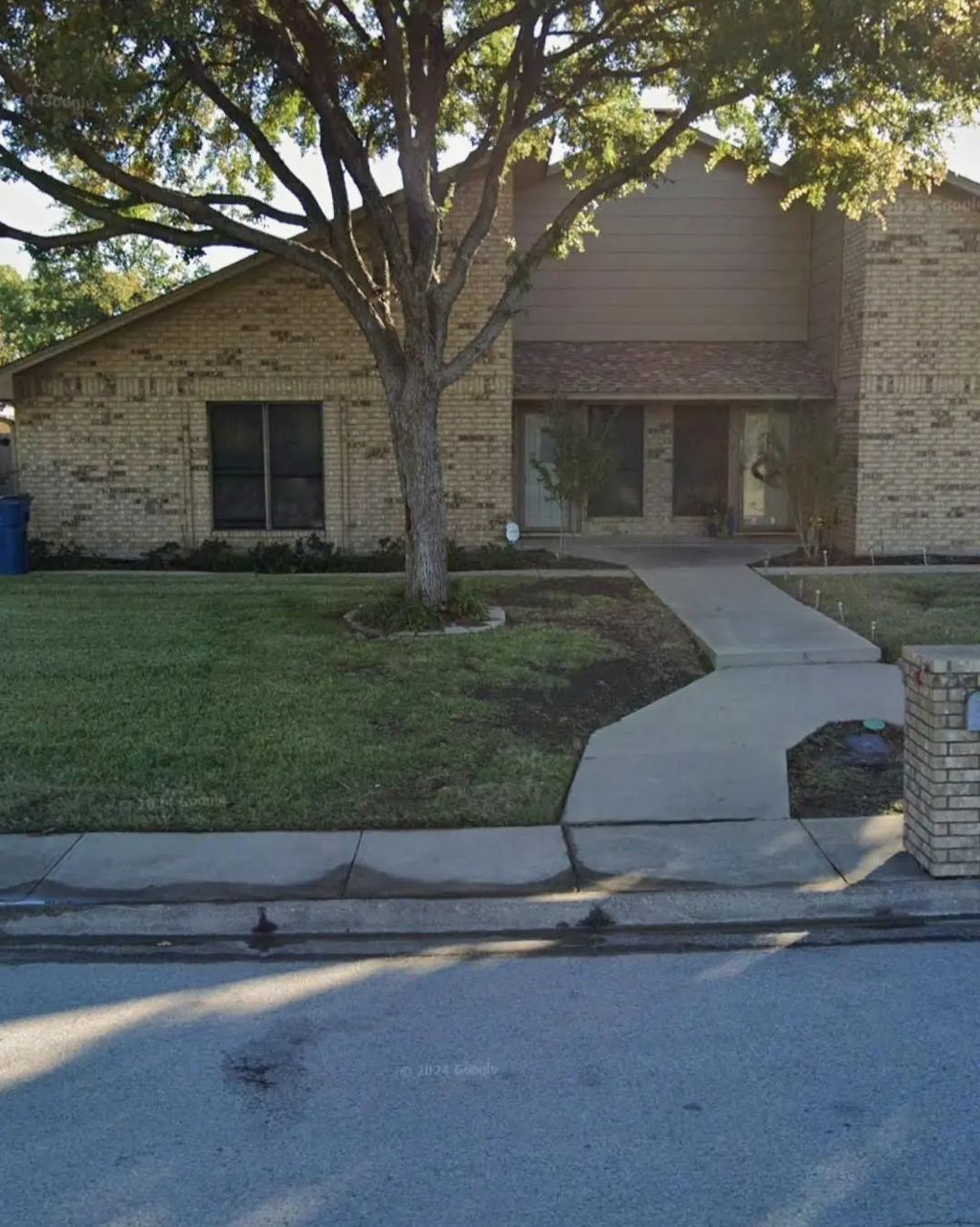 341 Dogwood Drive, Grapevine