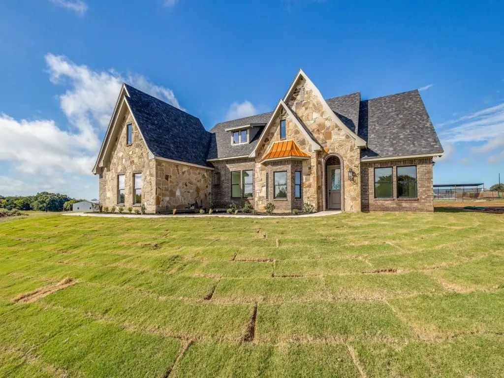300 County Road 3141, Decatur