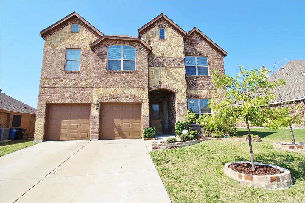 505 Clemson Lane, Forney