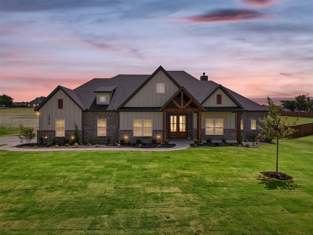 1370 Carroll Moran Trail, Midlothian