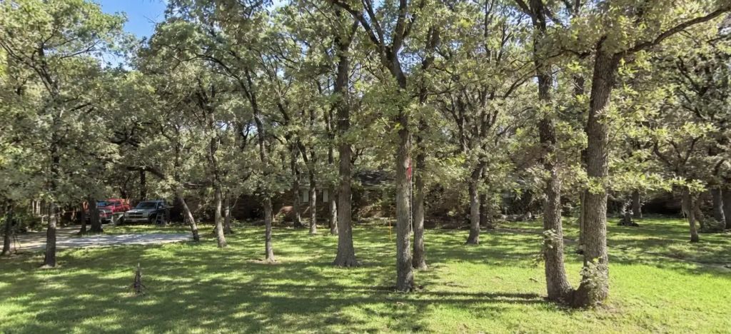 2320 Los Robles Drive, Grapevine
