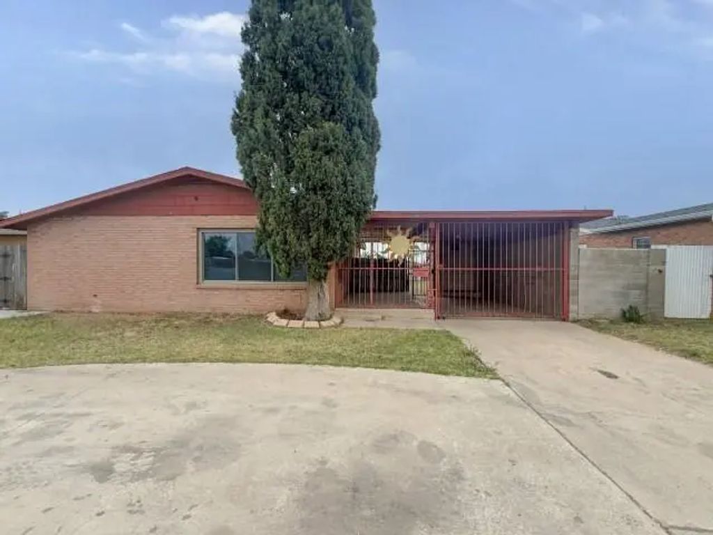 1402 E 42nd Street, Odessa