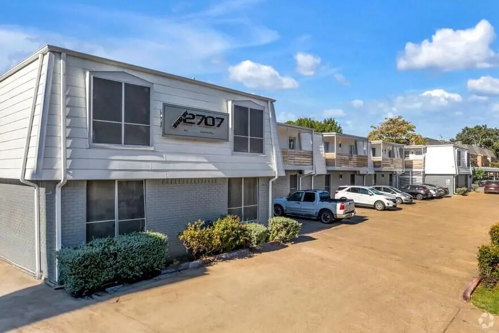 2707 Shelby Avenue, Dallas