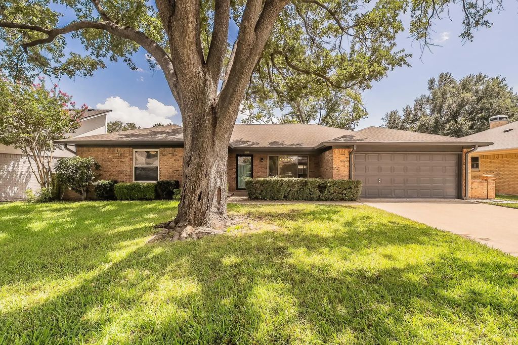 1100 Purdue Drive, Arlington
