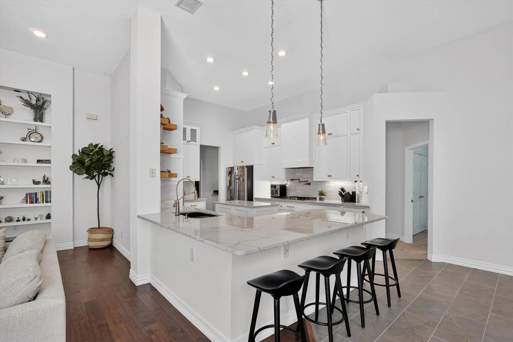 4730 Hampshire Drive, Flower Mound