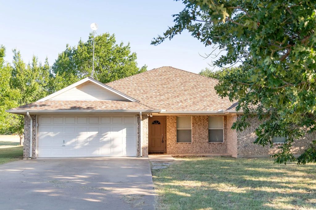 1193 County Road 318, Glen Rose