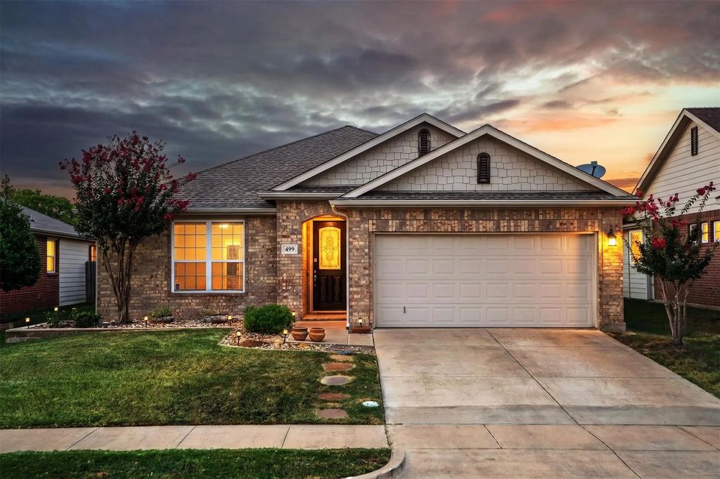 499 Grayson Lane, Lake Dallas