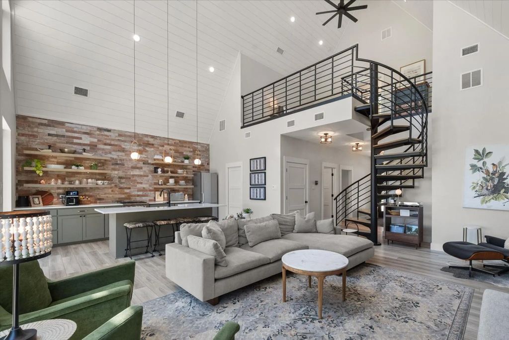 622 Se County Road 3124c, Corsicana