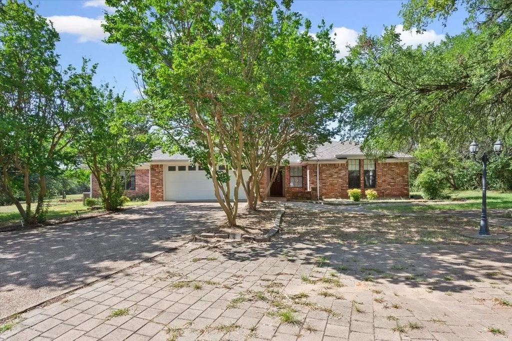 264 Emily Lane, Waco
