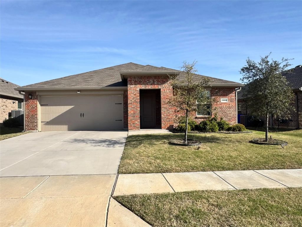 2939 Lawson Drive, Royse City
