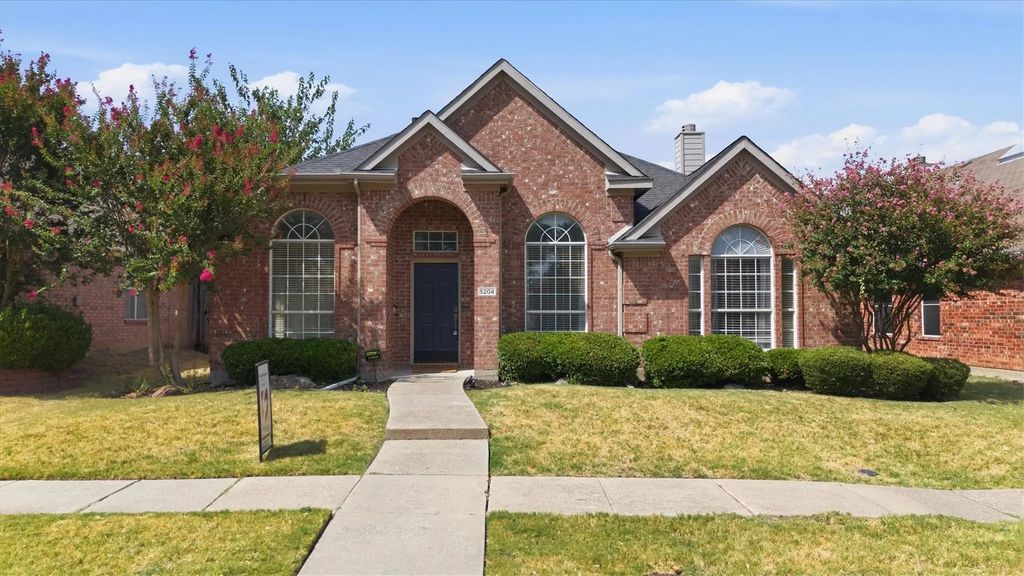 5204 China Berry Drive, McKinney