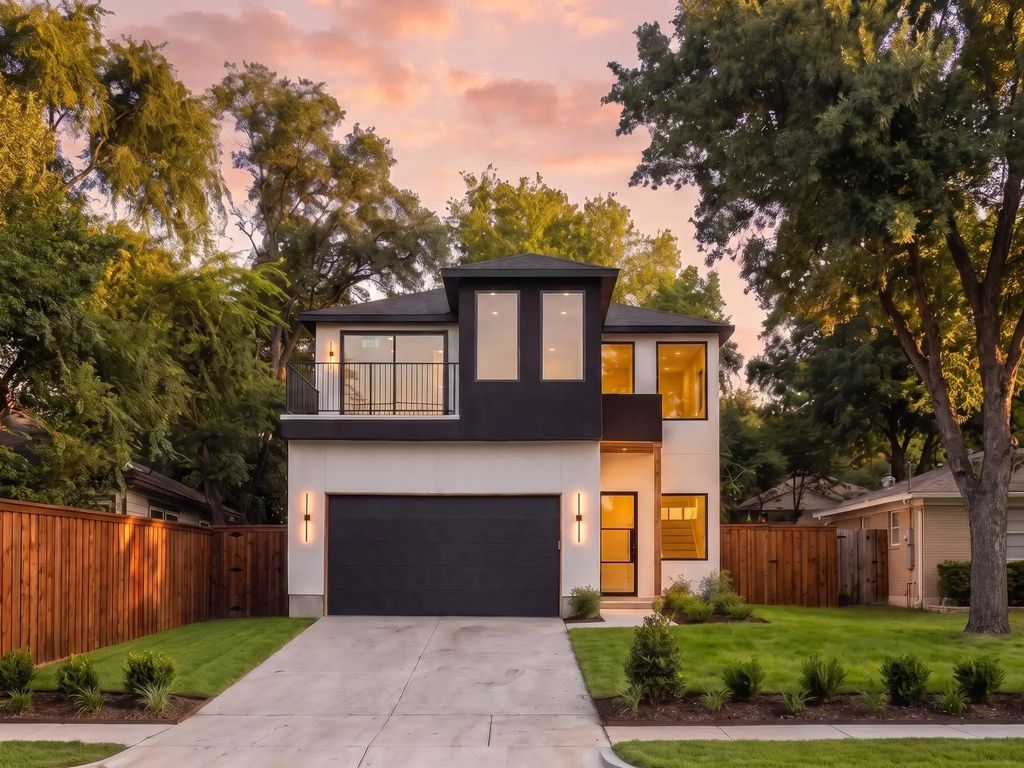907 Fitzhugh Street, McKinney