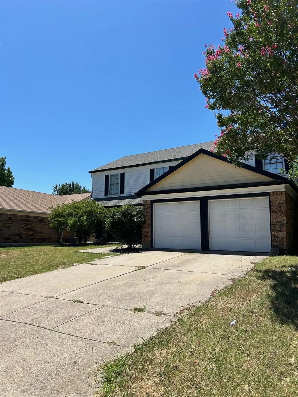 2319 Abbington Lane, Grand Prairie
