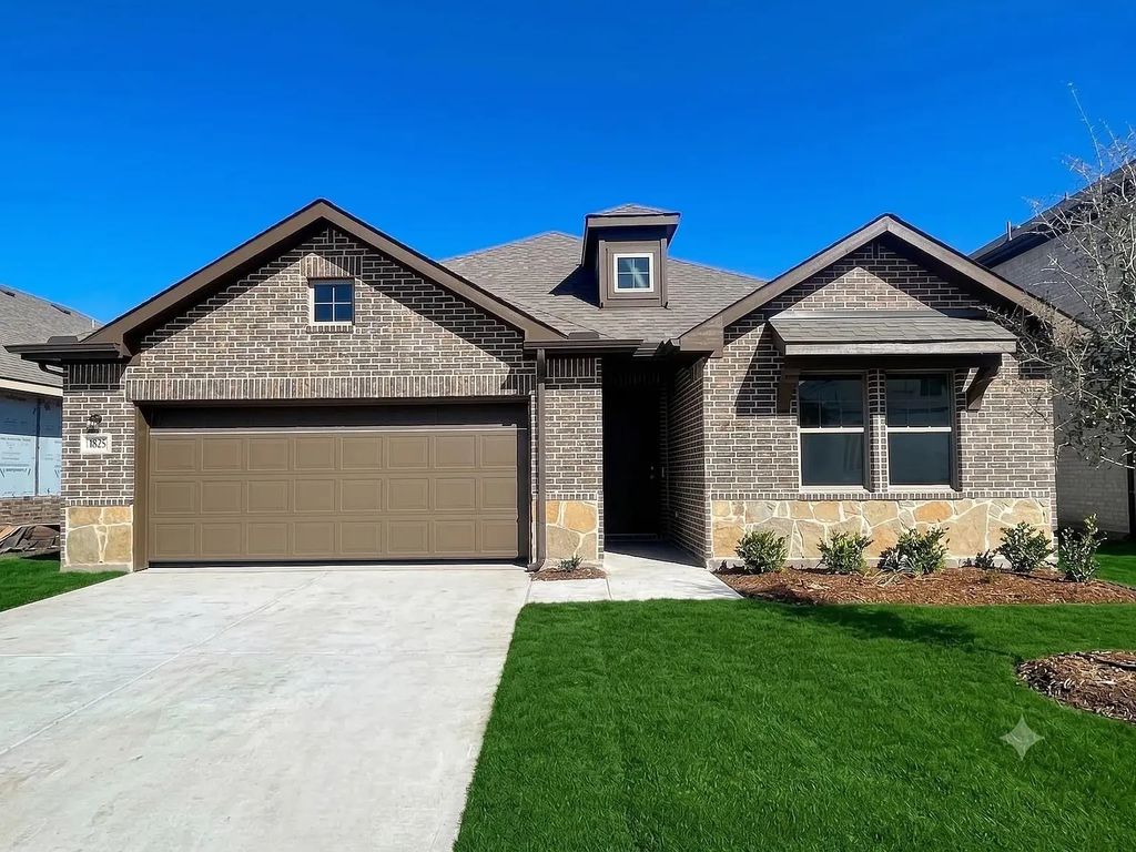 1825 Plymouth Drive, Princeton