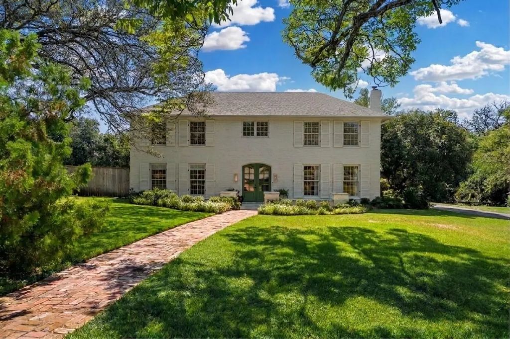 6710 Fish Pond Road, Waco