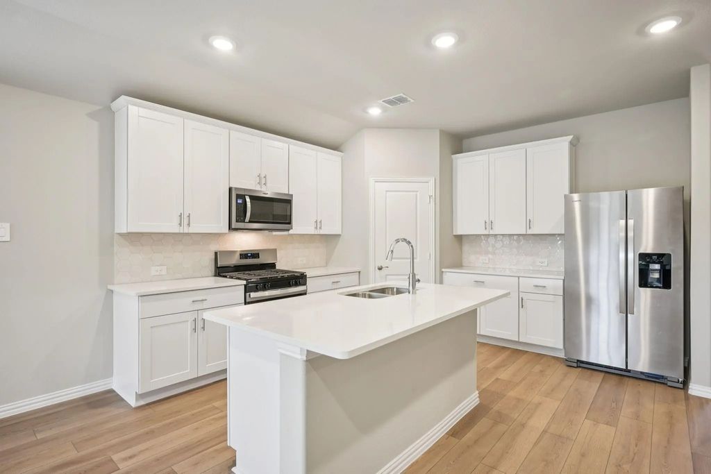 6207 Castamere Drive, Princeton
