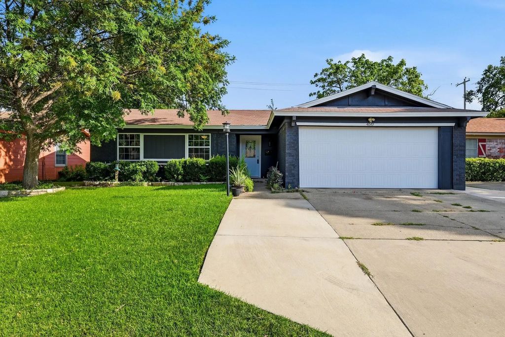 450 Price Drive, Lewisville