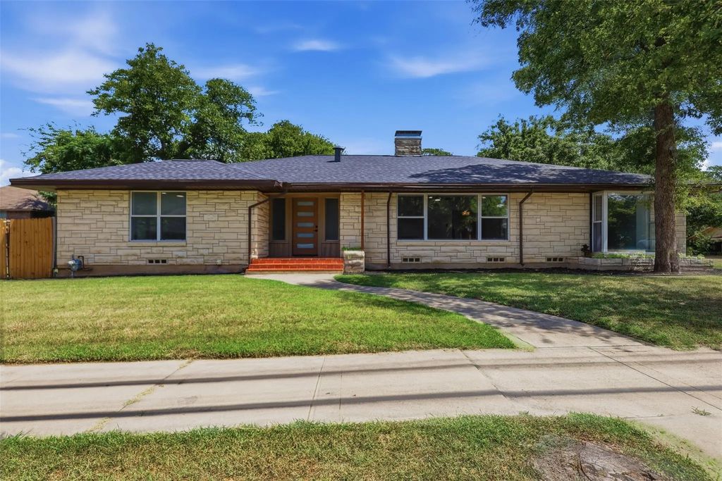 1170 W Frey Street, Stephenville