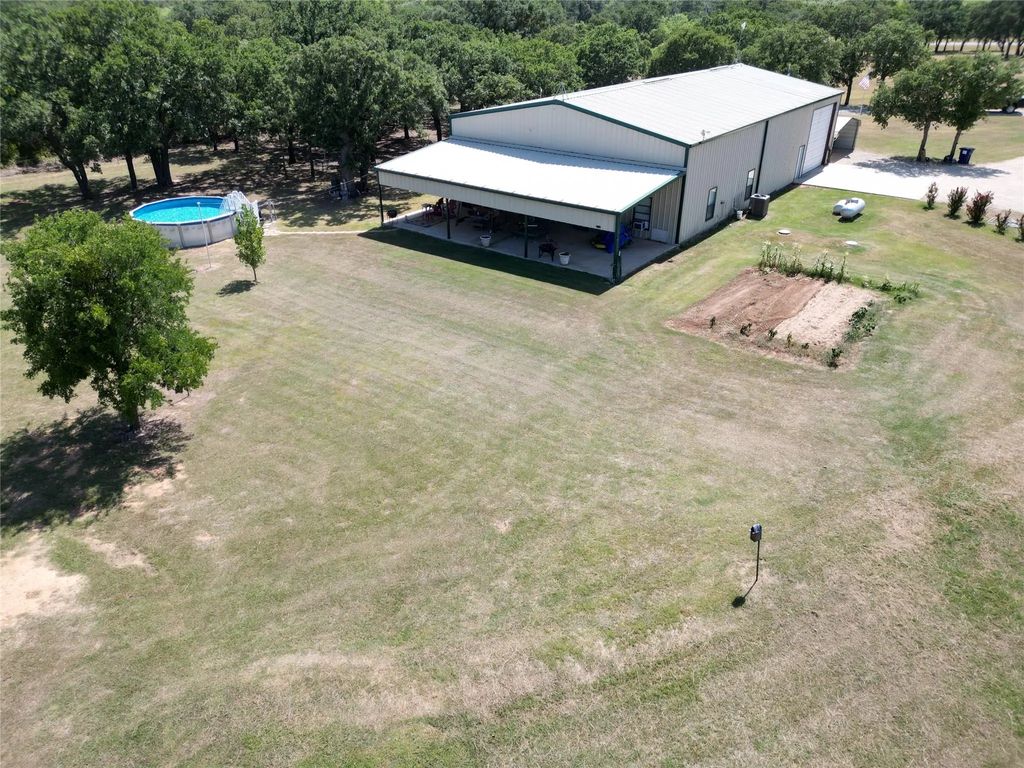25300 State Highway 279, Cross Plains