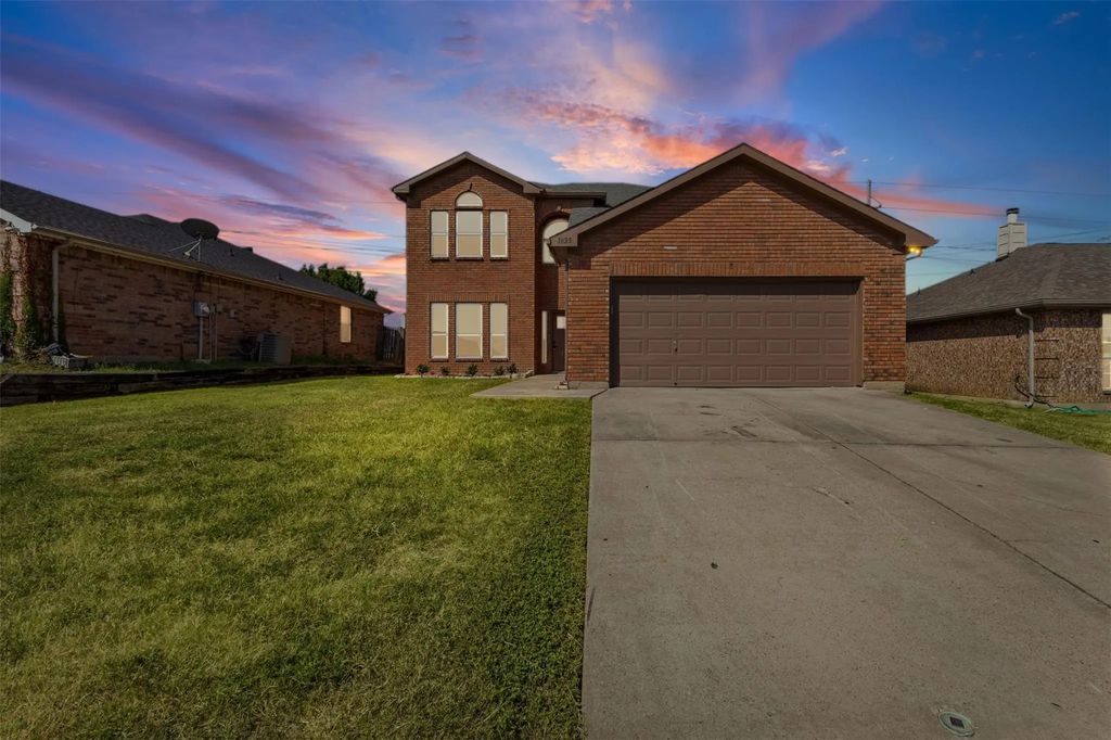1823 Barbados Drive, Mansfield