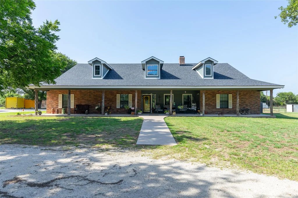 7922 County Road 229, Clyde