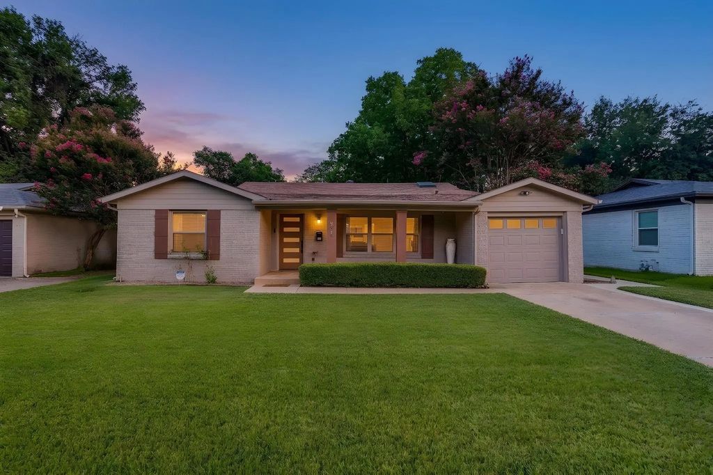 5609 Fursman Avenue, Fort Worth
