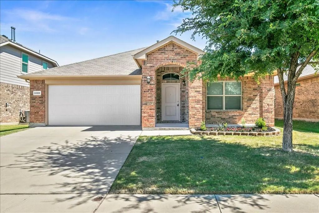 6308 Eagle Pier Way, Fort Worth