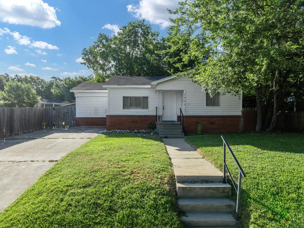 3804 Belmont Drive, Waco