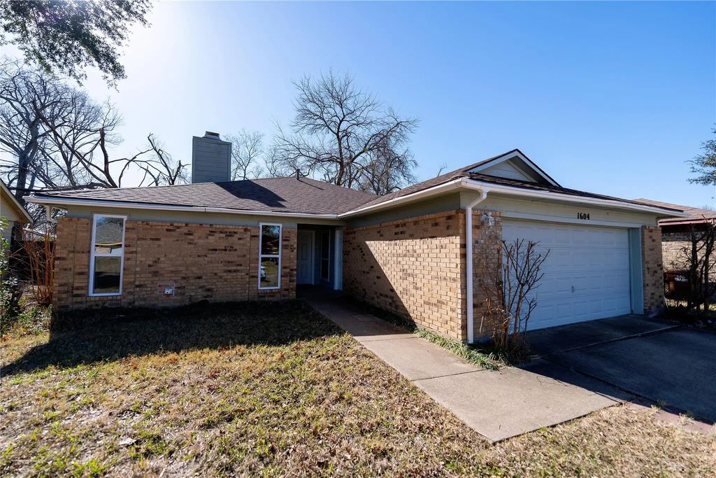 1604 Lilac Lane, Plano