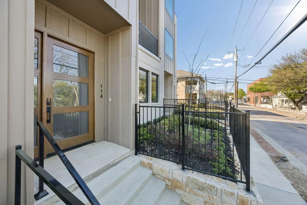 114 S Church Street 114, McKinney