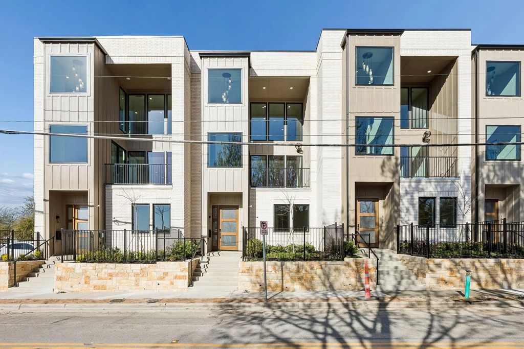 118 S Church Street 118, McKinney