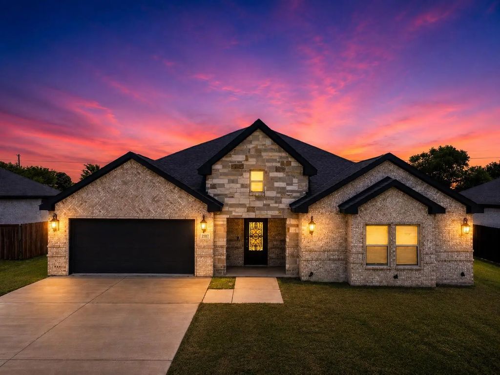 2107 Cole Street, Mabank