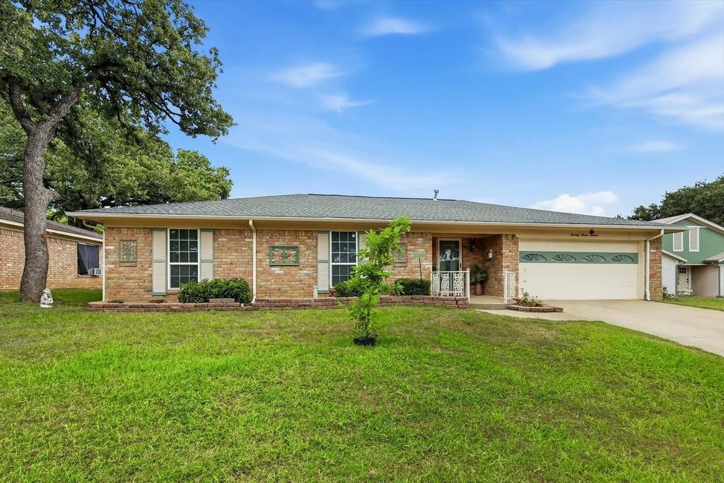 7713 Briarridge Court, North Richland Hills