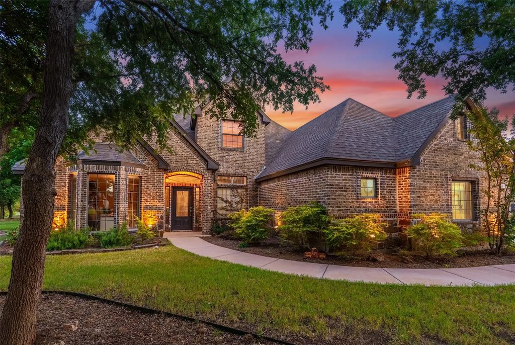 135 Crooked Stick Lane, Aledo