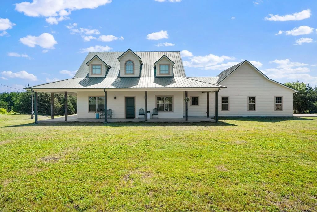 247 County Road 4519, Wolfe City