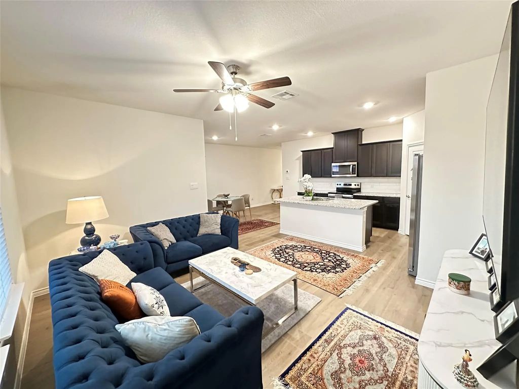 809 Lone Rock Drive, Anna