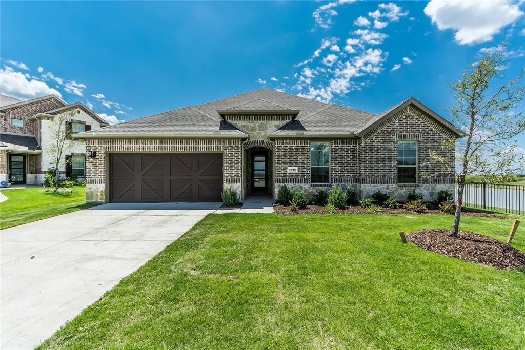 3018 Comal Court, Celina