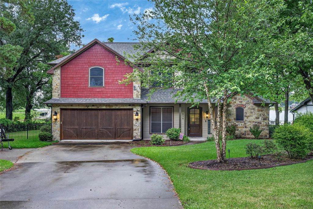 416 Forest Lane, Gun Barrel City