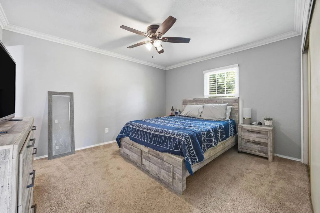 25 Brewster Court, Allen