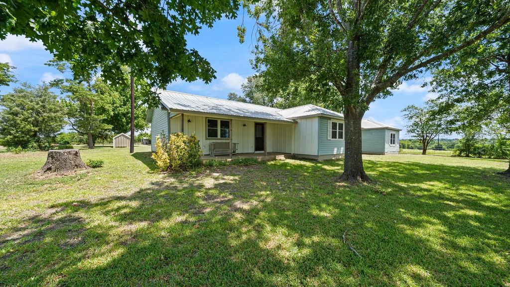 1053 Vz County Road 4206, Athens