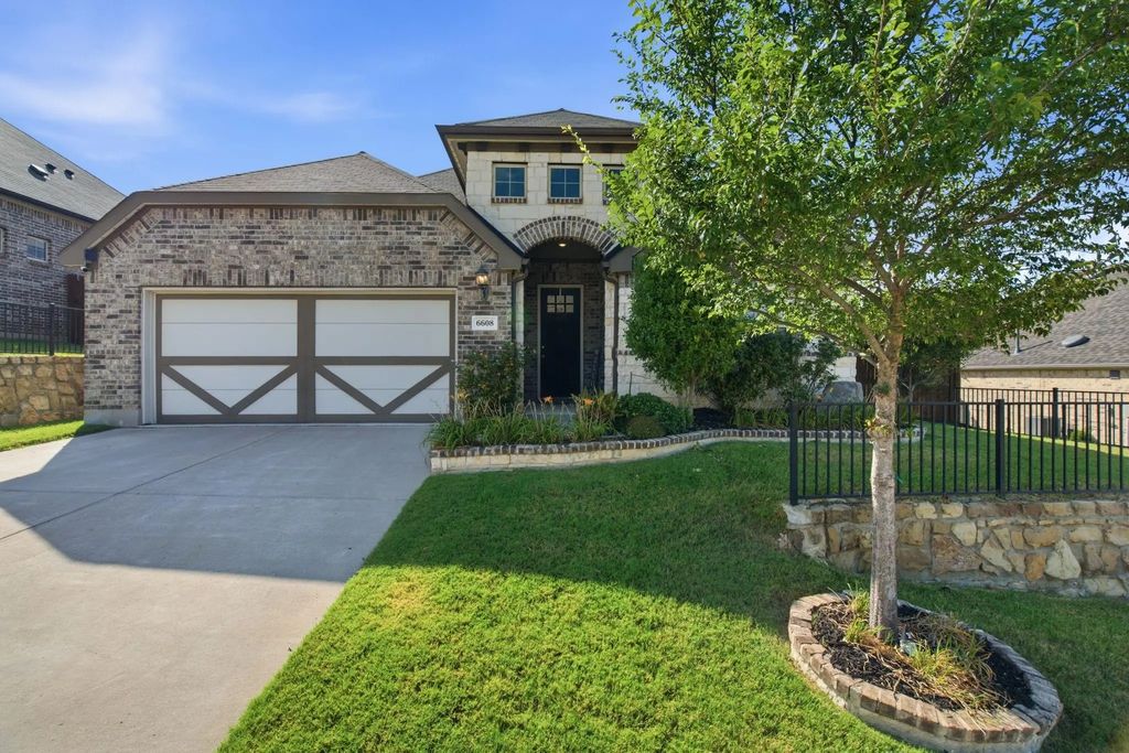 6608 Woodmere Court, Denton