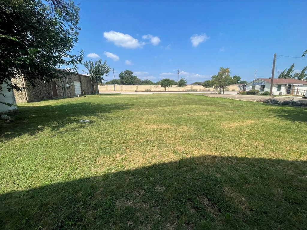 7320 Main Street, The Colony
