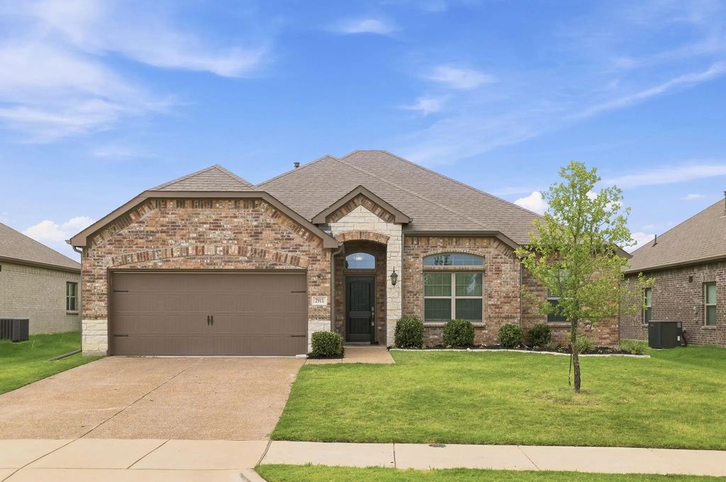 2911 Diamondback Drive, Melissa