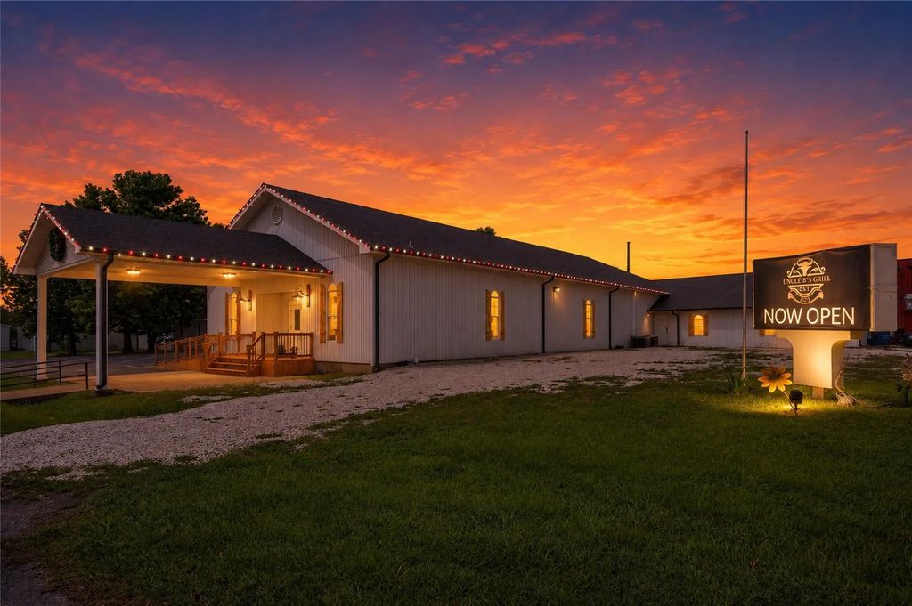 400 N Houston Avenue, Pottsboro