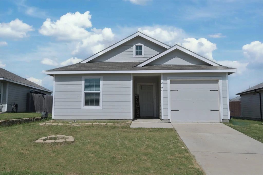 2104 Mackinac Lane, Crandall