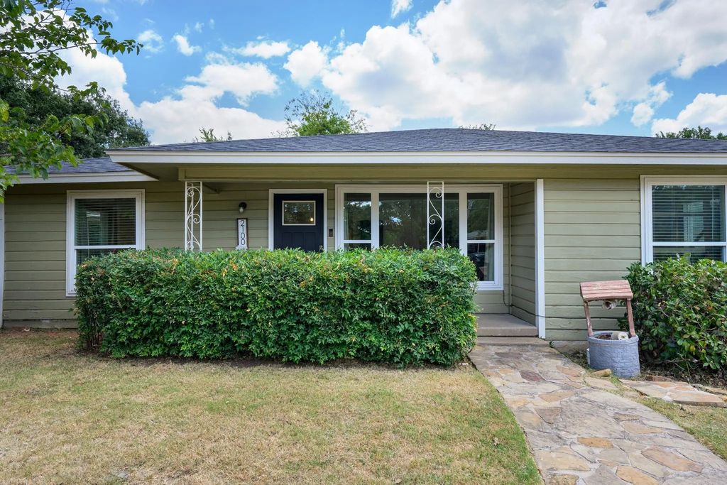 2100 Nw 4th Avenue, Mineral Wells