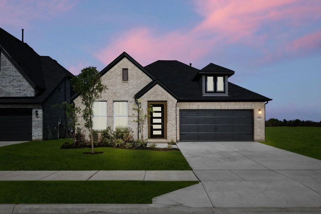 17204 Oxborough Drive, Justin