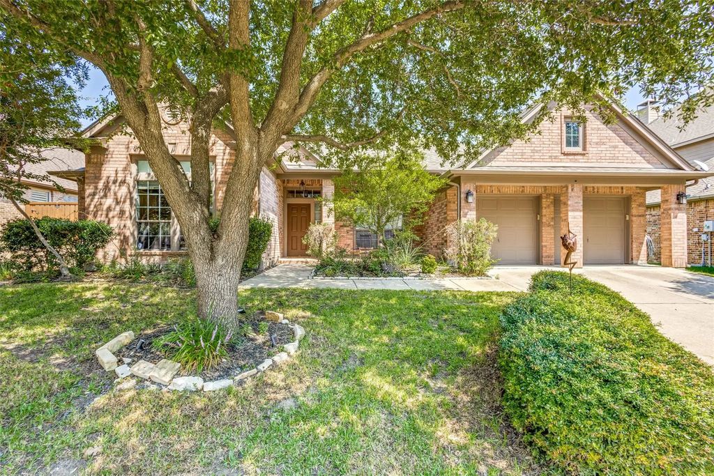 1204 Thimbleberry Drive, McKinney